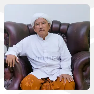 Home 1 Pengasuh PP Al-Miftah